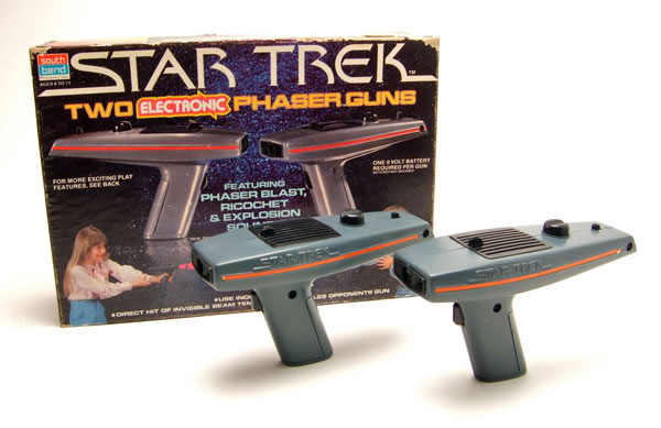 Star Trek Two Electronic Phaser Guns