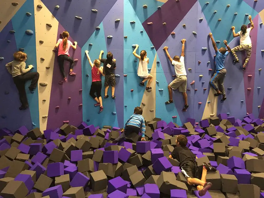 Altitude Trampoline Park - Katy