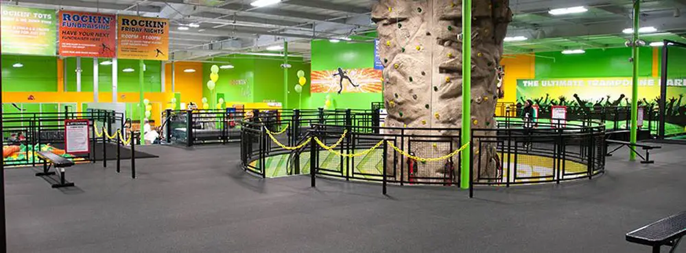 Rockin' Jump Trampoline Park - Elk Grove