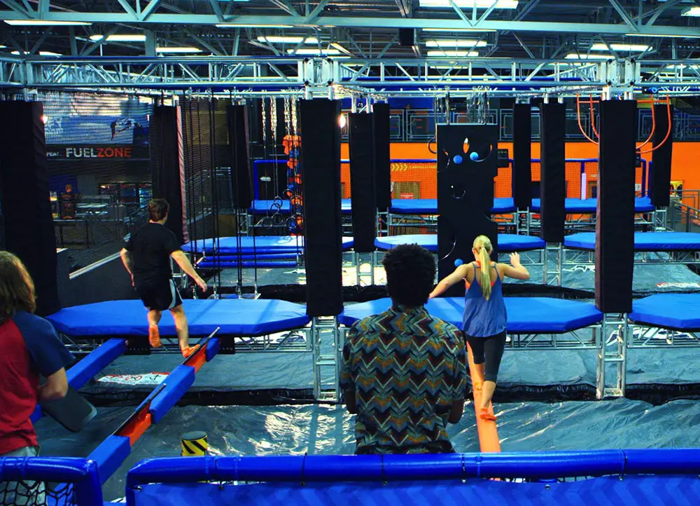 Sky Zone Aurora Facility Image