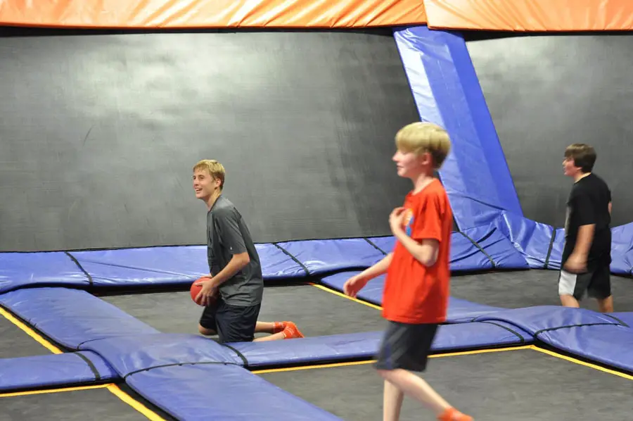 Sky Zone Wallingford Facility Image